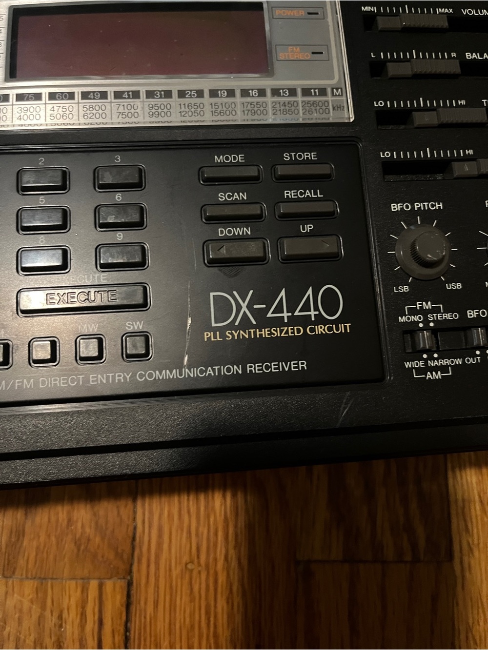 DX-440 Portable Radio Receiver - Black - Picture 2 of 10
